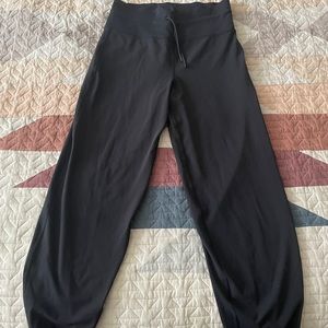 Vuori Daily Jogger size small black